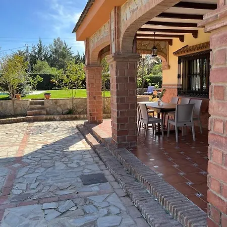 O&v Holiday Villa *